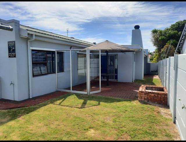 3 BEDROOM HOUSE FOR SALE IN DE KELDERS